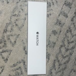 Apple Watch SE perfect condition I just never wear it